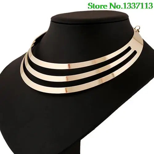 Arcadia Layers – Bold 3-Layer Semi-Circle Choker Necklace
