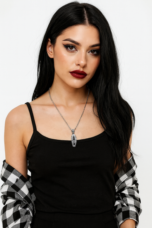 Grave Echo – Vintage Gothic Coffin Skull Pendant Necklace