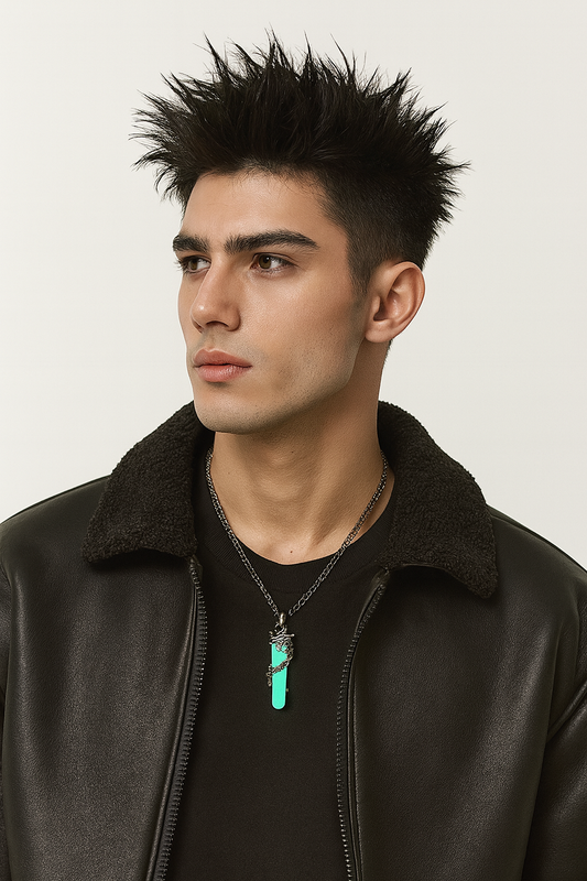 Drakon Core – Luminous Glow-in-the-Dark Pendant Necklace