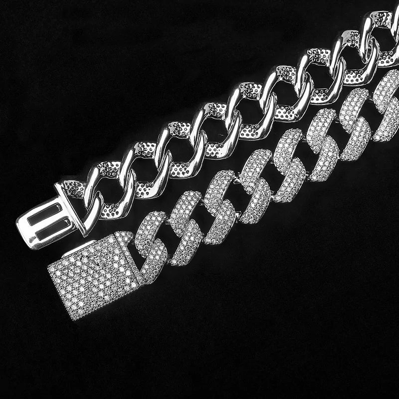 ICE-LINK Cuban Chain — 14mm, 925 Silver, Moissanite (Gold-Plated)