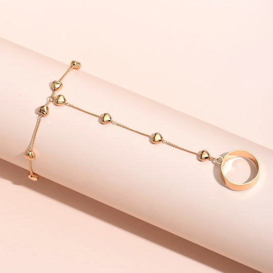 HeartLock Hand Harness – Gold Chain Ring Bracelet with Bold Elegance