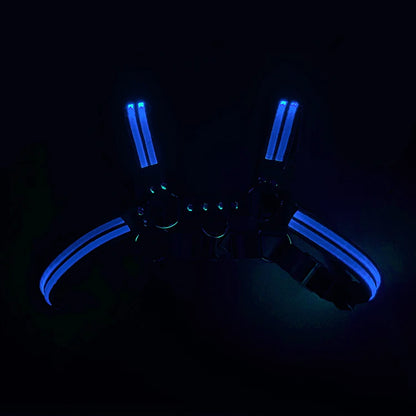 LUSTRA — Harnesses & Tech Accessories