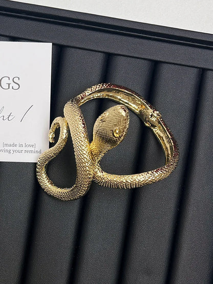 VenomLoop Snake Bracelet – Textured Gothic Bangle for Bold Souls