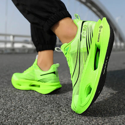 CARBON FLUX Runner — Max Cushion