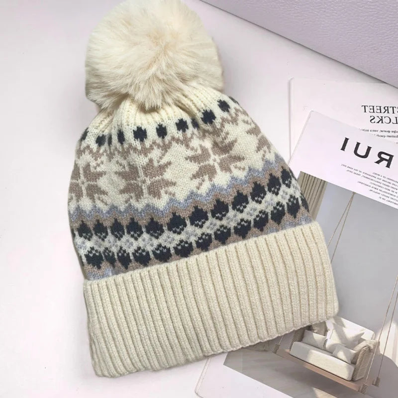 Frostflare – Premium Cashmere Wool Knit Winter Hat